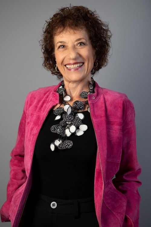 Carol Wenom Favicon